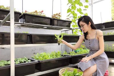 Hot girl Elly Trần tiết lộ bí kíp chăm sóc con đẹp như tiên nữ