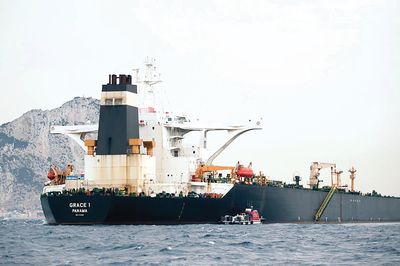 Viễn cảnh ảm đạm của thị trường dầu mỏ