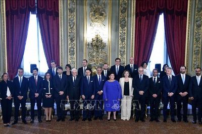 Chính phủ Italy tuyên thệ nhậm chức