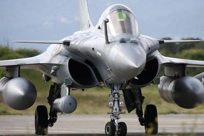 Hé lộ thời điểm Ấn Độ nhận tiêm kích đa năng Rafale từ Pháp
