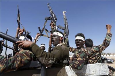 Phiến quân Houthi: Saudi Arabia tiến hành 27 vụ không kích vào Yemen
