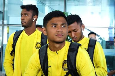 Đội tuyển Malaysia 'đổ bộ' Hà Nội, sẵn sàng đấu Việt Nam