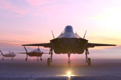 Mỹ tái triển khai tiêm kích tàng hình F-35 tới Trung Đông
