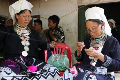 Khó phát huy nội lực