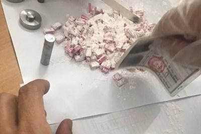 Bắt giữ đối tượng vận chuyển ma túy từ TP Hồ Chí Minh ra Đà Nẵng tiêu thụ