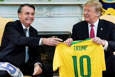 Những món quà ấn tượng Tổng thống Trump nhận từ các nguyên thủ quốc gia