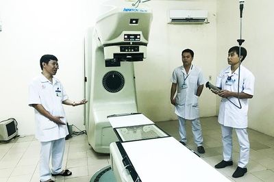 Bệnh viện Đa khoa tỉnh Khánh Hòa: Máy xạ trị bị hỏng, gây khó khăn cho bệnh nhân