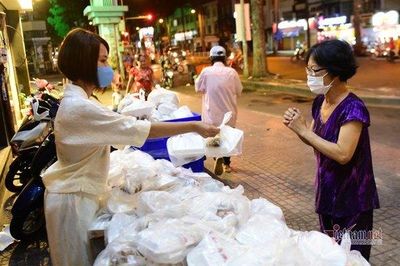 Cùng VietNamNet 'Quyên góp mua gạo, trao gửi yêu thương'