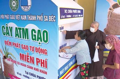 Đưa vào hoạt động nhiều cây ATM gạo