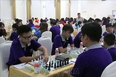 Hơn 200 vận động viên tham dự Giải vô địch cờ vua đồng đội toàn quốc 2020
