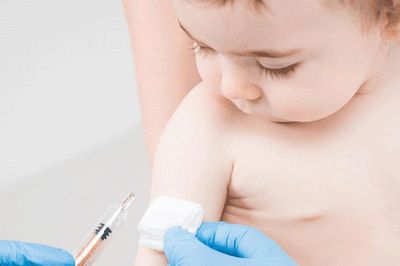 Bệnh bạch hầu: Tiêm phòng vắc xin là khó lây bệnh?