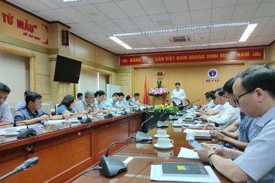 Số ca bạch hầu tăng gấp ba lần, Bộ Y tế họp khẩn
