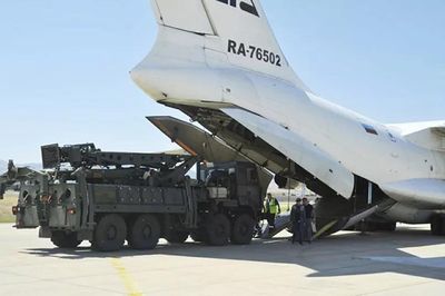Тhổ Nhĩ Kỳ hứa với Nga không tiết lộ dữ liệu về S-400
