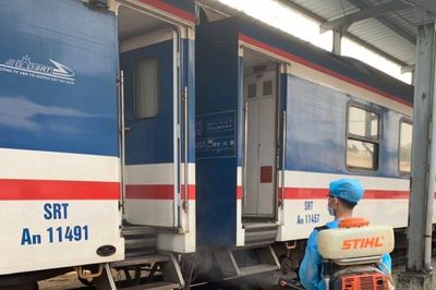 Dừng chạy đôi tàu tuyến TP HCM-Hà Nội từ ngày mai