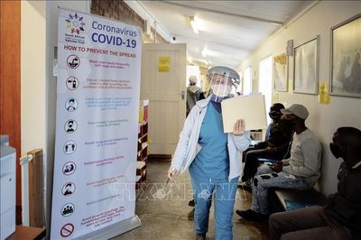 Số ca tử vong do COVID-19 tại châu Phi tăng lên hơn 25.000 người