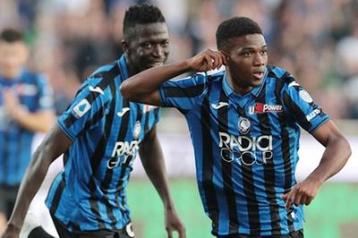 Chuyển nhượng bóng đá Anh 17/9: MU mua kỷ lục gia Serie A. Man City tiếp cận Griezmann
