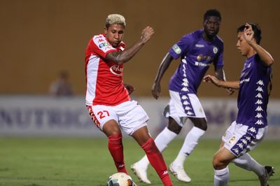 2 lần thua thảm Hà Nội FC, CLB TP.HCM chớ nôn nóng làm thế lực V-League