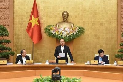 Thực hiện mục tiêu kép, bảo vệ sức khỏe người dân