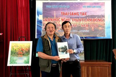 Bế mạc Trại sáng tác văn học nghệ 'Bảo Lộc trên đường đổi mới và phát triển'