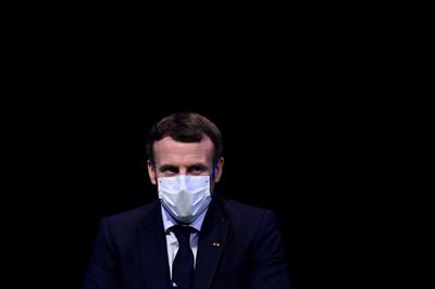 Tổng thống Pháp Macron mắc Covid-19