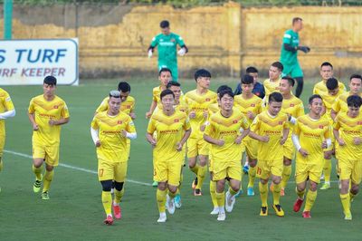 Chuyển nhượng V-League: Hải Phòng chia tay trợ lý Quốc Vượng. Lee Nguyễn giúp TPHCM đạt mục tiêu