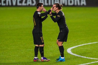 Ngày thăng hoa của Messi và Griezmann