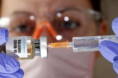 Đại dịch COVID-19: Virus đột biến kháng vắc-xin?