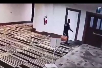 Campuchia: Phát hiện thêm 15 ca Covid-19 mới, kêu gọi người liên quan đi xét nghiệm