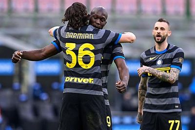 Inter tiếp đà thắng: Không cản được Lukaku