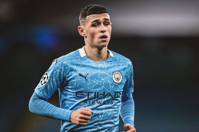 Sao Man City đánh lừa đối phương khi kiến tạo cho đồng đội