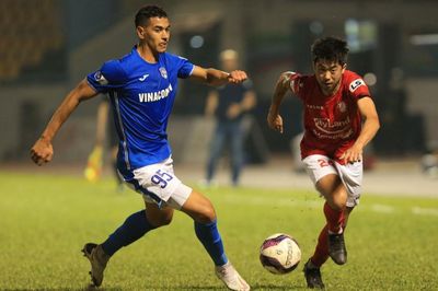 Lee Nguyễn có giúp TPHCM hạ Sài Gòn FC?