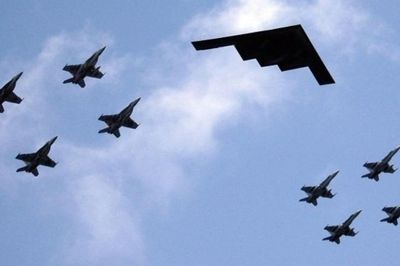 Mỹ đe dọa dùng máy bay ném bom B-1B và B-2 chống Nga