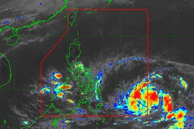 Philippines cảnh báo bão Surigae mạnh lên thành siêu bão