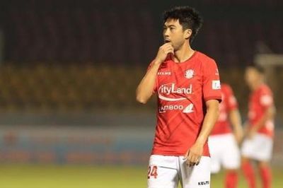 Lee Nguyễn ngồi ngoài, Tp Hồ Chí Minh gặp khó trước Viettel