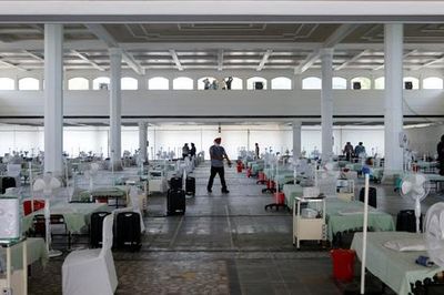 Nhiều cảnh báo u ám về Covid-19