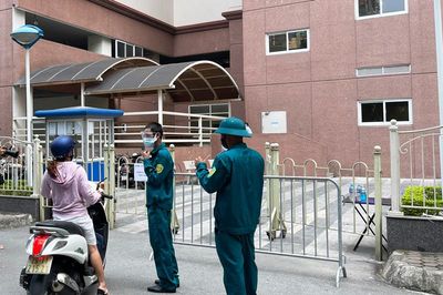 Hà Đông: Phong tỏa, lấy mẫu xét nghiệm toàn bộ cư dân 2 tòa nhà có ca bệnh Covid-19