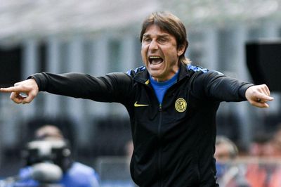 HLV Conte sắp chia tay Inter Milan