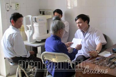 Quan tâm chăm sóc người cao tuổi