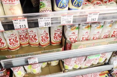Người tiêu dùng châu Á đối mặt giá thực phẩm đắt đỏ nhất thập kỷ