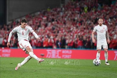 Đan Mạch - Xứ Wales: Thừa thắng xông lên