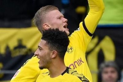 Cập nhật tin chuyển nhượng cầu thủ: MU ưu tiên mua Haaland để thay Cavani; Barca thanh lý Griezmann, thuyết phục Messi ký mới