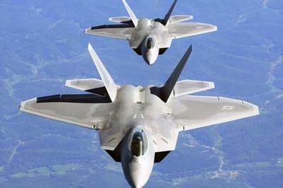 Điều gì khiến 'vua bầu trời' F-22 Raptor bị thất sủng?