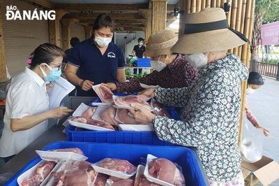 Mở điểm bán hàng lưu động trên địa bàn phường Phước Mỹ