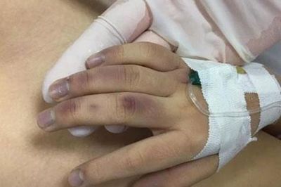 Bé gái 6 tuổi tử vong ở Xuân Đỉnh (Hà Nội) bị bạo hành do học chậm: Chuyên gia hiến kế dạy con học bài mà không cáu giận