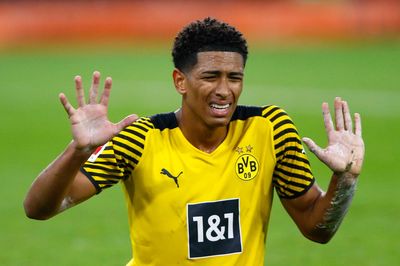 Dortmund bại trận trong ngày vắng Haaland, Reus