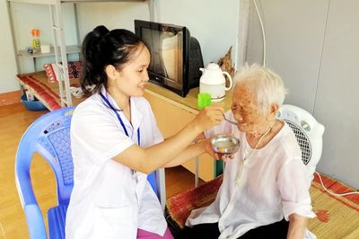 Chung tay chăm sóc người cao tuổi nghèo, người cao tuổi có hoàn cảnh khó khăn