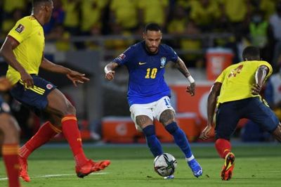Bị Colombia cầm chân, Brazil đứt mạch toàn thắng
