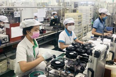 Thành phố Hồ Chí Minh: Huy động mọi nguồn lực phục hồi kinh tế