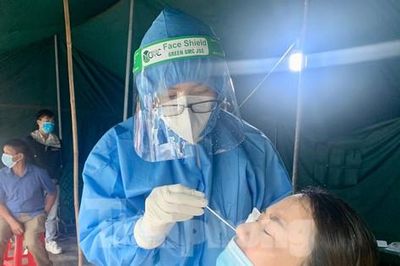Sáng 21/10, Nghệ An ghi nhận 25 ca dương tính SARS-CoV-2, có 4 ca cộng đồng