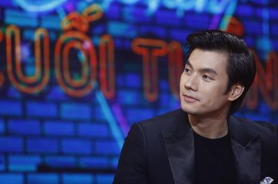 Nhan Phúc Vinh than ế